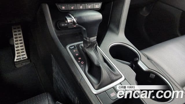 Kia Sportage The Bold 2020 — Şəkil 18/20