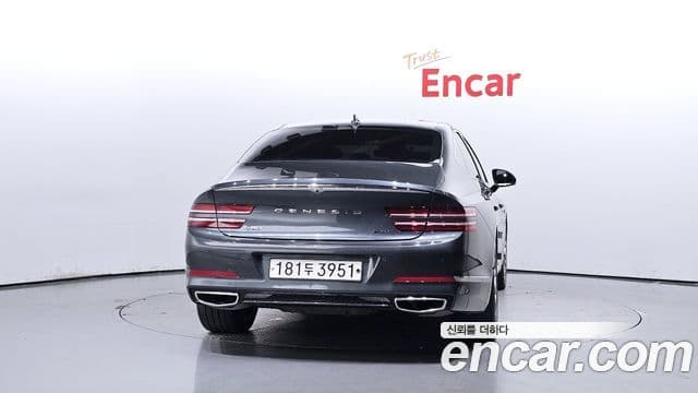 Genesis Electrified G80 2020 — ფოტო 4/20