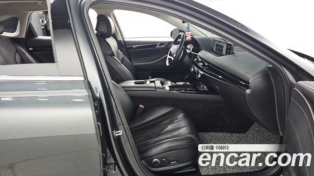 Genesis Electrified G80 2020 — ფოტო 11/20