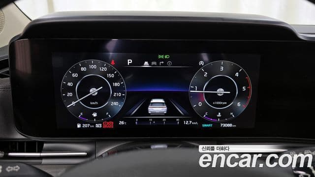 Kia Carnival 2020 — Фото 8/20