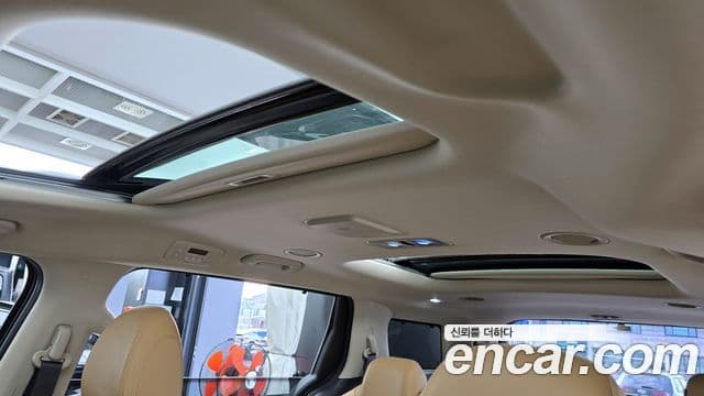Kia Carnival 2020 — Фото 18/20