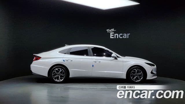 Hyundai Sonata 2019 — Фото 3/20