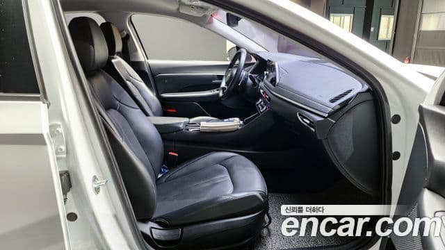 Hyundai Sonata 2019 — Фото 13/20