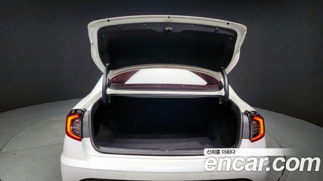 Hyundai Sonata 2019 — Фото 20/20