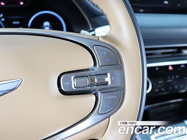 Genesis GV80 2021 — Photo 14/20