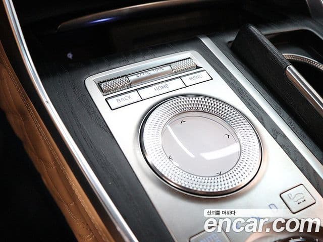 Genesis GV80 2021 — Photo 8/20