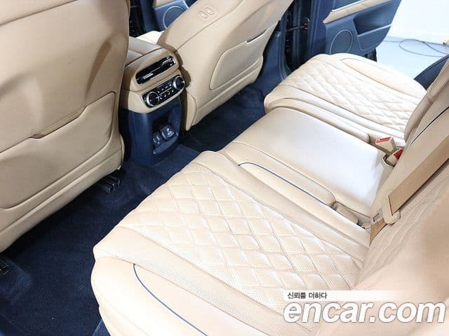 Genesis GV80 2021 — Photo 18/20