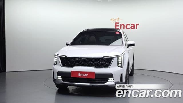 Kia Sorento 2024 — Фото 3/20