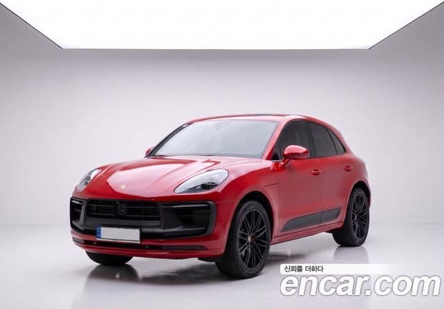 Porsche Macan 2023 — ფოტო 3/20