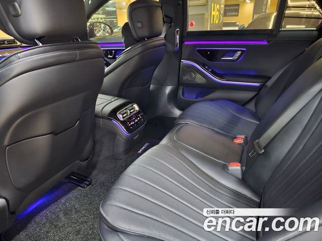 Mercedes-Benz S-Class 2025 — ფოტო 6/20