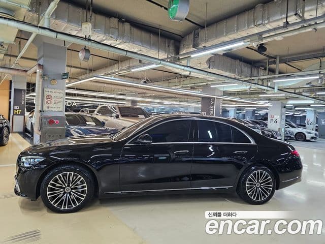 Mercedes-Benz S-Class 2025 — ფოტო 20/20