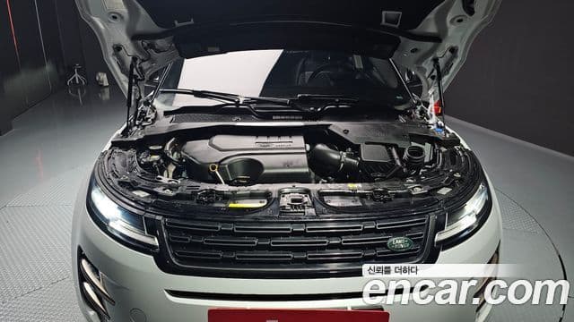 Land Rover Range Rover Evoque 2024 — ფოტო 6/20