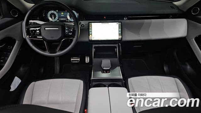Land Rover Range Rover Evoque 2024 — ფოტო 7/20