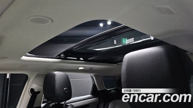Land Rover Range Rover Evoque 2024 — ფოტო 19/20
