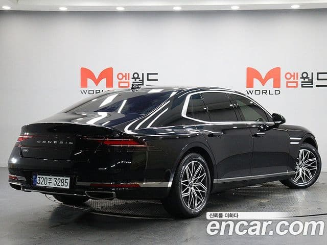 Genesis G90 2022 — Şəkil 2/20