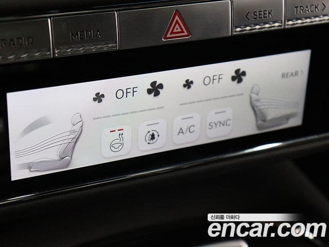Genesis G90 2022 — Şəkil 11/20