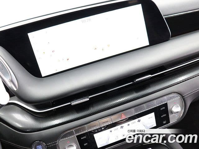 Genesis G90 2022 — Şəkil 12/20
