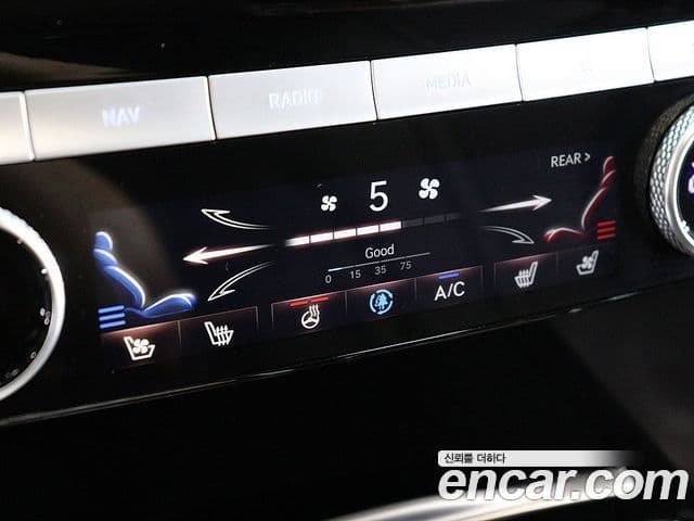 Genesis Electrified G80 2022 — Şəkil 9/20