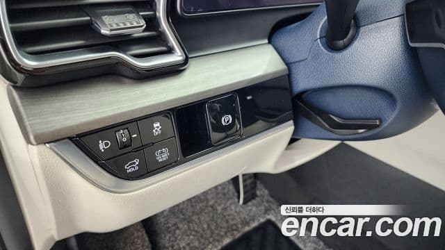 Kia Sportage 2023 — ფოტო 14/20