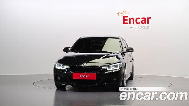 BMW 3 Series 2018 — ფოტო 20/20
