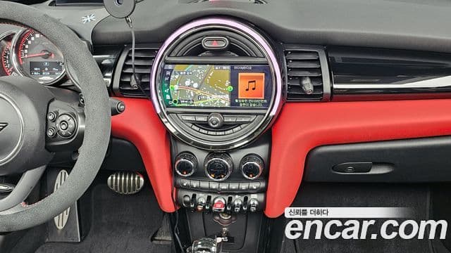 Mini Cooper S Convertible 2020 — Şəkil 14/20