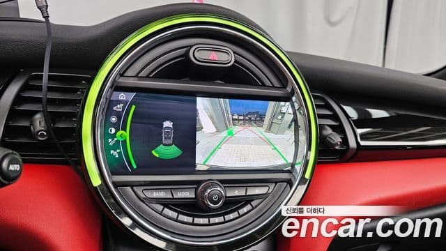 Mini Cooper S Convertible 2020 — фото 15 из 20