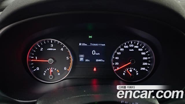 Kia Sportage The Bold 2019 — ფოტო 8/20