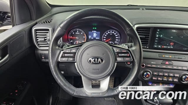Kia Sportage The Bold 2019 — ფოტო 13/20