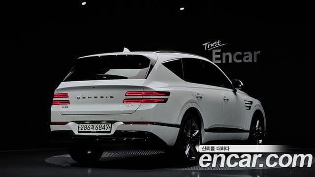 Genesis GV80 2020 — ფოტო 2/20