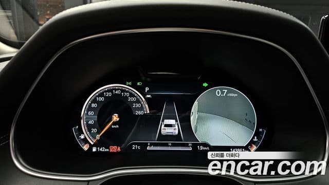 Genesis GV80 2020 — ფოტო 8/20