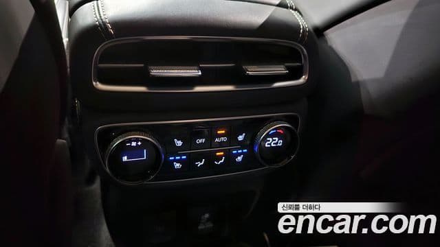 Genesis GV80 2020 — ფოტო 18/20