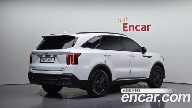 Kia Sorento 2023 — Şəkil 1/20