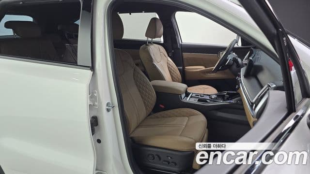 Kia Sorento 2023 — Şəkil 12/20