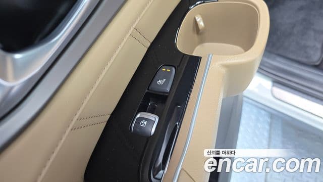 Kia Sorento 2023 — Şəkil 19/20