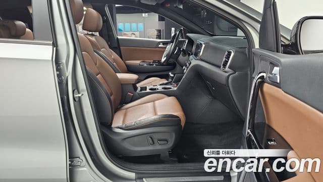 Kia Sportage The Bold 2020 — Photo 12/20