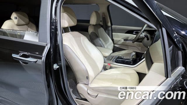 Kia Carnival 2021 — Şəkil 7/20