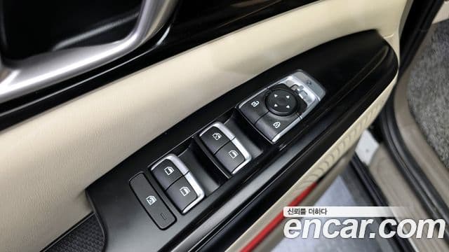 Kia Carnival 2021 — Şəkil 9/20
