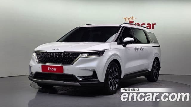 Kia Carnival 2022 — Фото 1/20