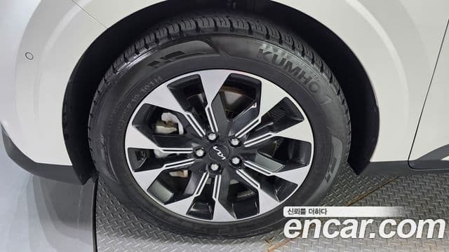 Kia Carnival 2022 — Фото 5/20
