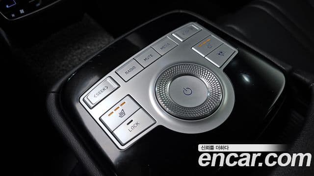 Genesis Electrified G80 2020 — Şəkil 17/20