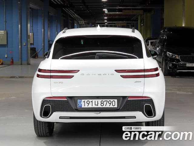 Genesis GV70 2023 — ფოტო 3/20