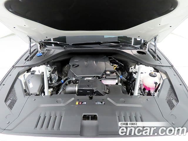 Genesis GV70 2023 — ფოტო 20/20