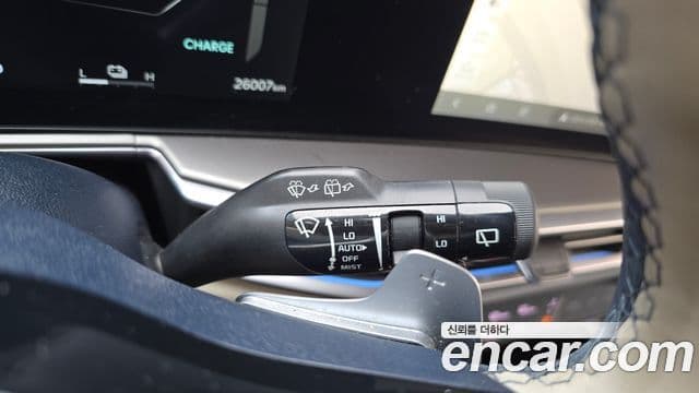 Kia Sorento 2023 — ფოტო 14/20