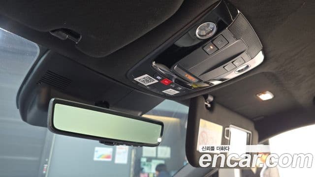 Kia Sorento 2023 — ფოტო 18/20