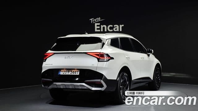 Kia Sportage 2023 — Şəkil 2/20