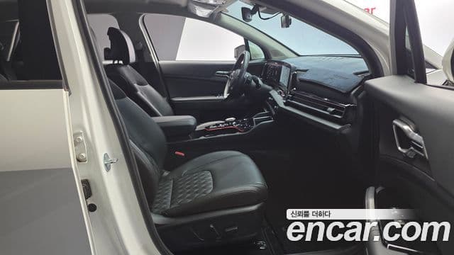 Kia Sportage 2023 — Şəkil 10/20