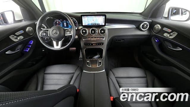 Mercedes-Benz GLC-Class 2023 — ფოტო 7/20