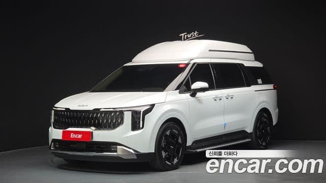 Kia Carnival 2024 — Фото 1/20