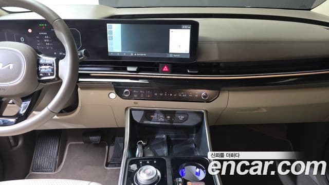 Kia Carnival 2024 — Фото 16/20
