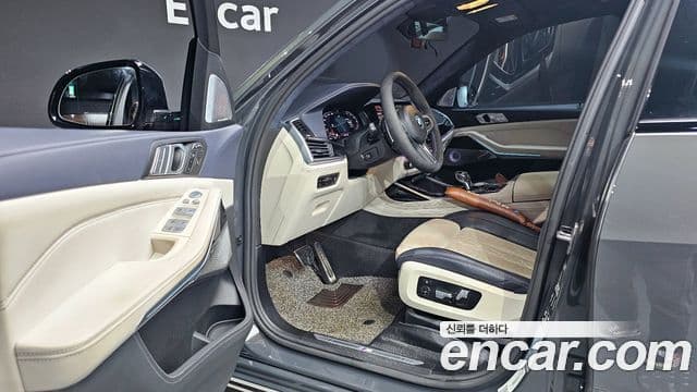 BMW X7 2022 — Şəkil 10/20